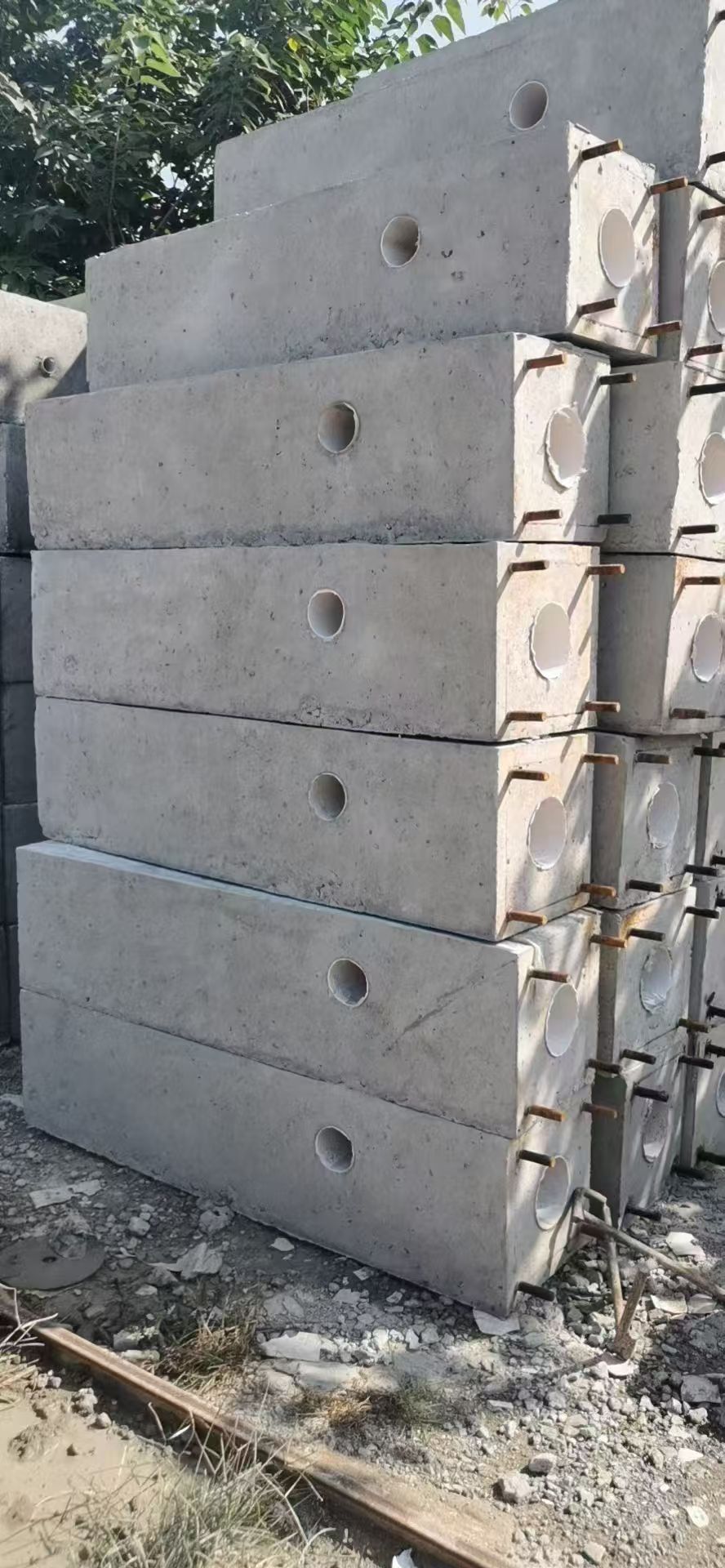 秦皇岛光伏水泥墩